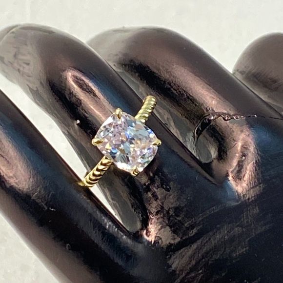 Silver 925 Ring Delux Gold Tone Square Clear Stone Scalloped Trim - Picture 2 of 8